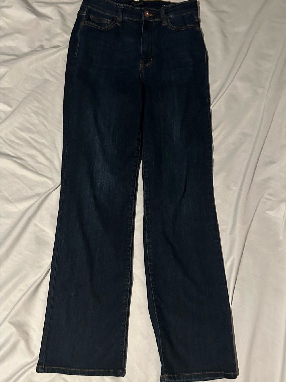 Judy Blue Straight Leg Dark Wash Jeans - Picture 2 of 10